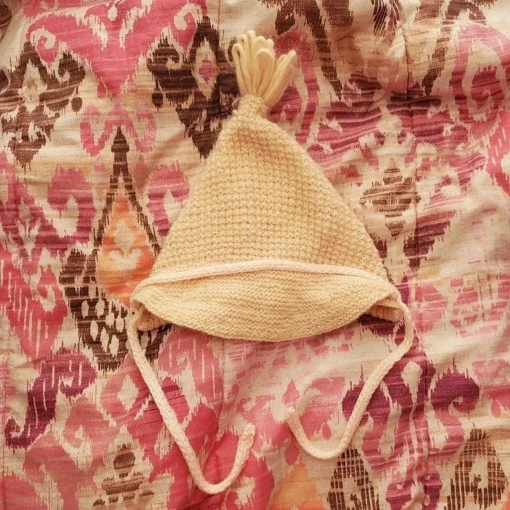 Knitted blush pink hat